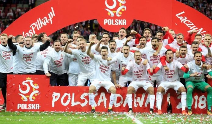 Reprezentacja Polski (łączynaspiłka.pl).jpg